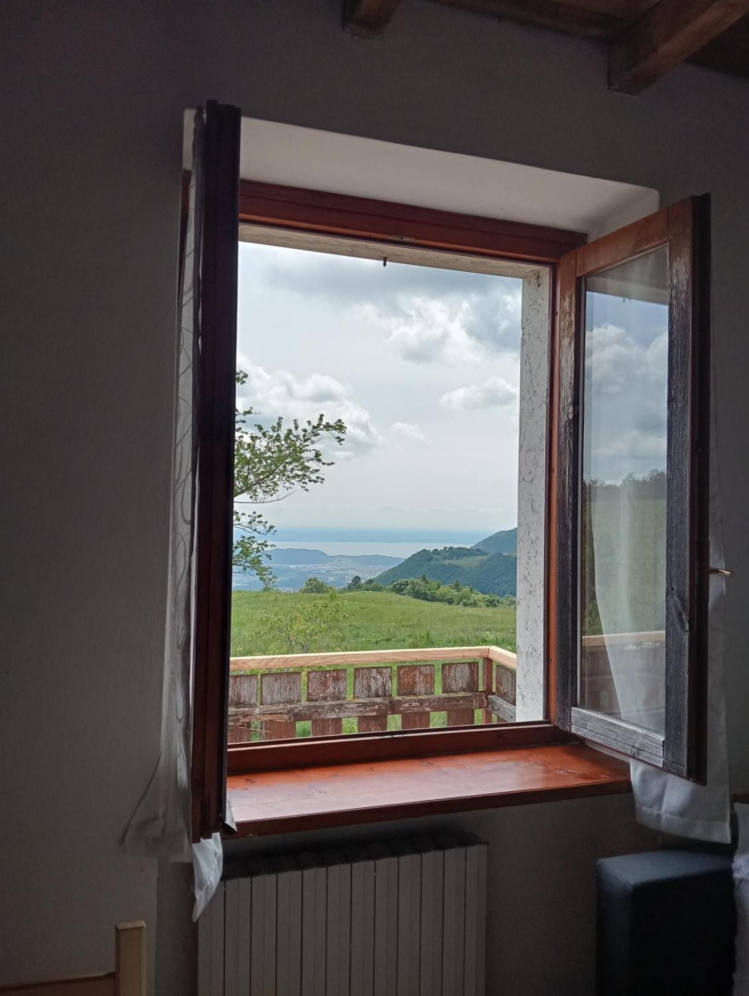 Agriturismo Preele Villa Ferrara di Monte Baldo Esterno foto